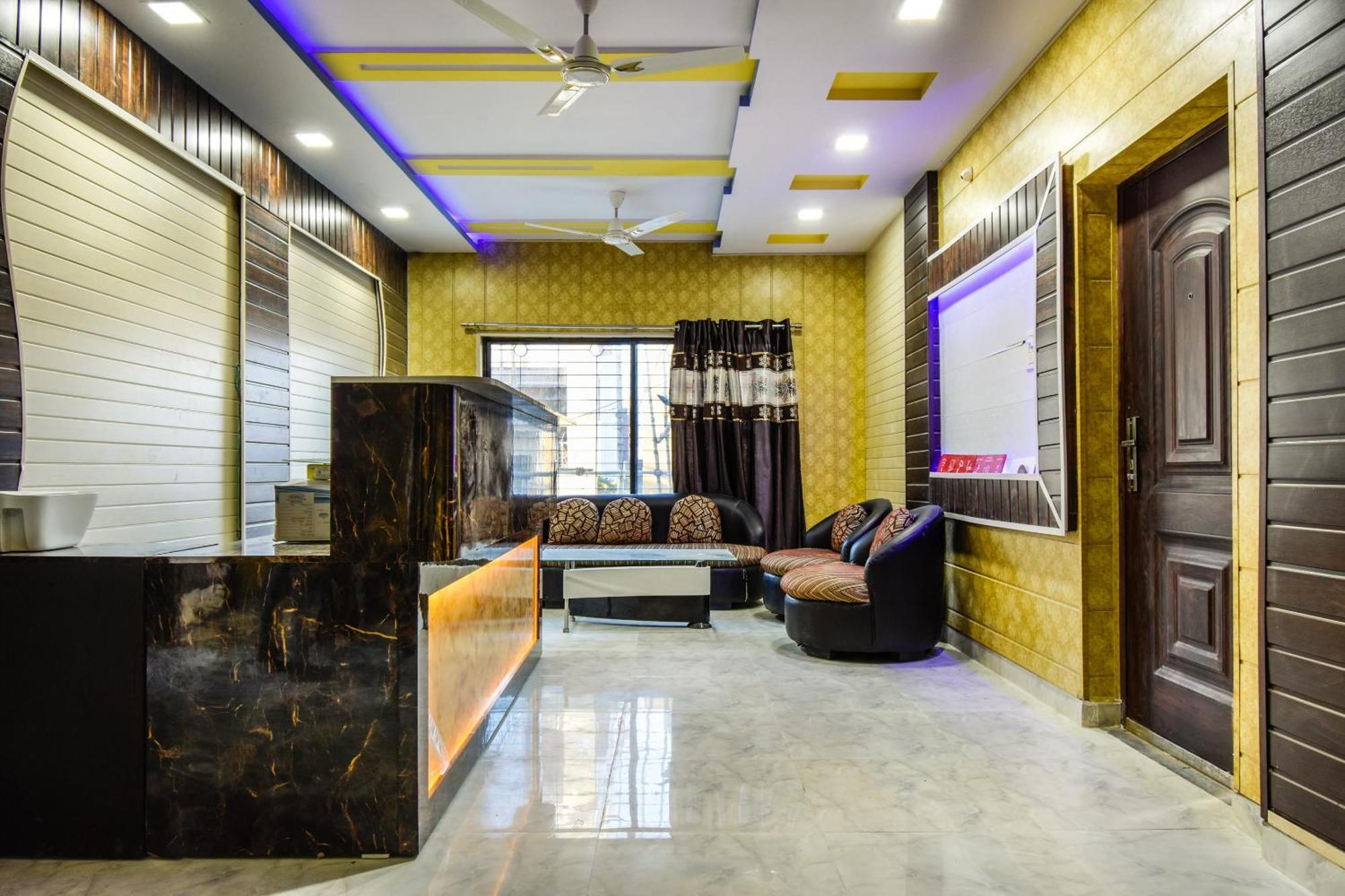 Oyo Flagship Mariyam Service Apartments ナーグプル エクステリア 写真
